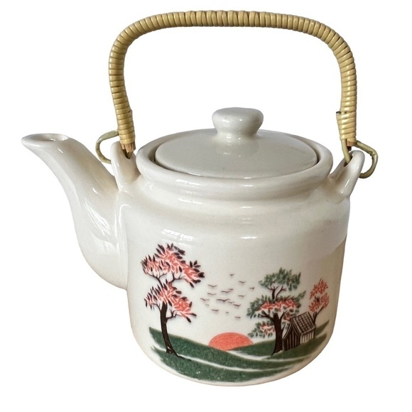 Japanese Teapot Vintage?? - Picture 1 of 9